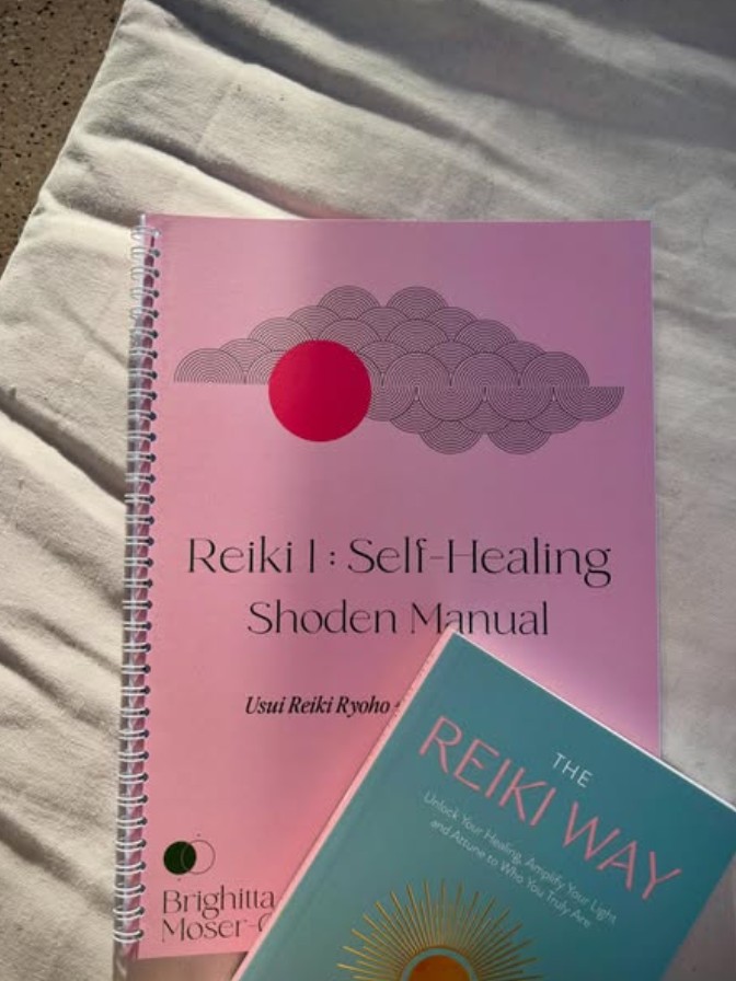 Usui Reiki training manuals